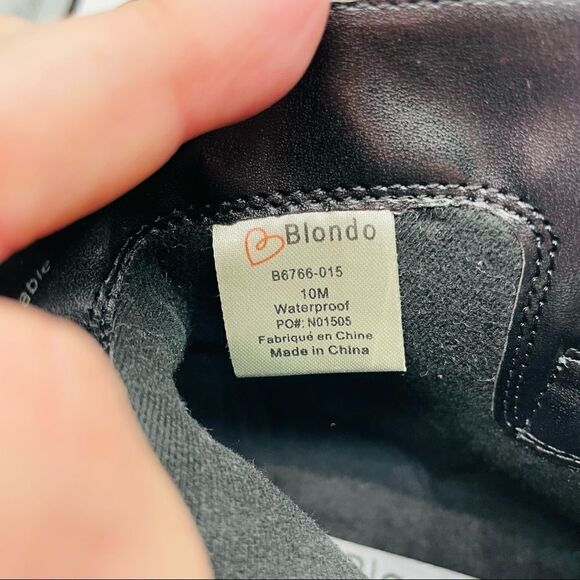 Blondo Rana Waterproof Suede Ankle Boots - Picture 5 of 5